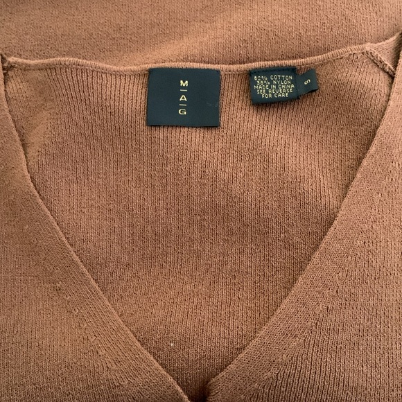 M A G button down sweater size small - Picture 5 of 5